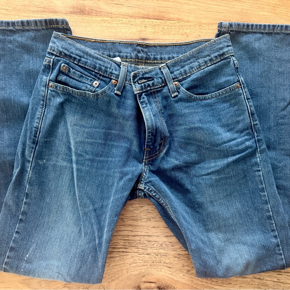 Levi's Men's Slim/Straight Jeans in Dark, Medium & Light Blue Washes - Picture 7 of 7